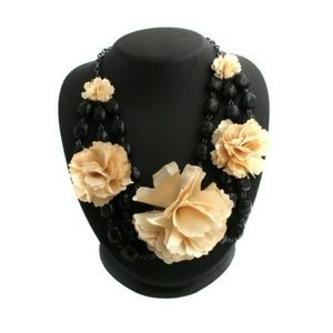 New Joan Rivers Flower Pedal Beaded Necklace